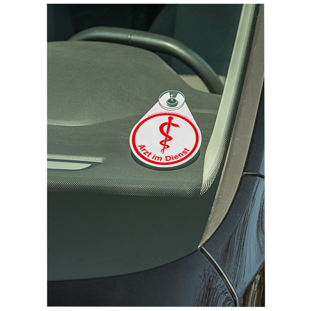 Hinweisschild mit diversen Bedruckungen